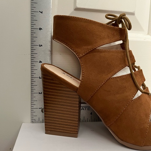 JustFab Delphy Whiskey Heeled Lace-Up Sandals - Picture 7 of 9